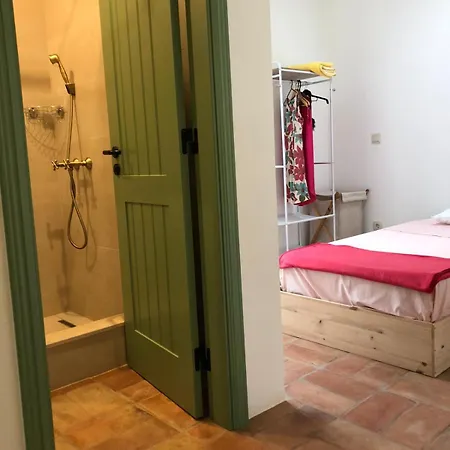 Consciencia Viva Bed & Breakfast 3*